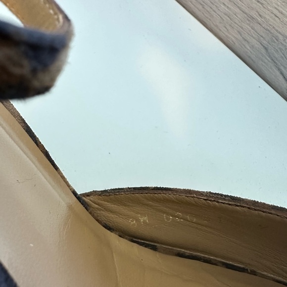 Stuart Weitzman Leather Fur
Suede Leopard Animal Print size 8 heels shoes - Picture 5 of 7